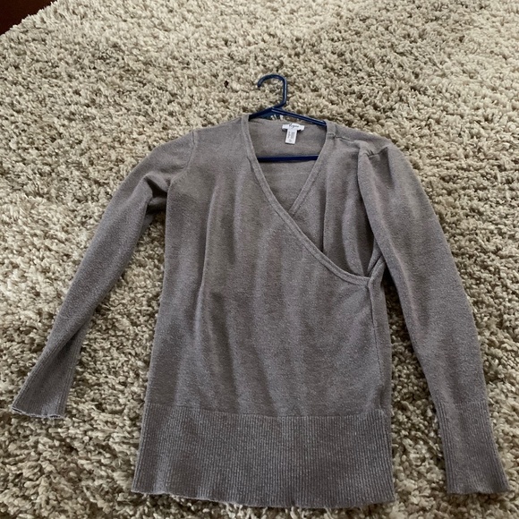 Maternity/nursing shirt - Picture 1 of 1